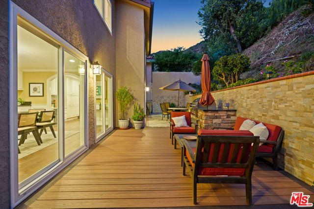 515 S Via Montana, Burbank, CA 91501