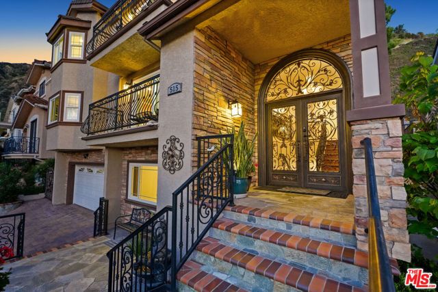 515 S Via Montana, Burbank, CA 91501