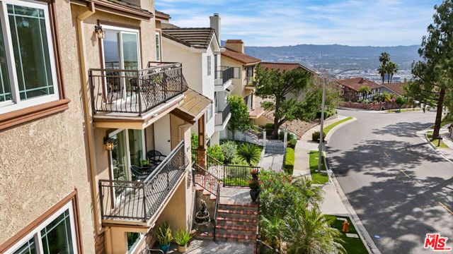 515 S Via Montana, Burbank, CA 91501