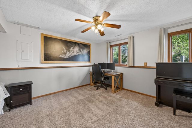 4748 107th Avenue NE, Circle Pines, MN 55014