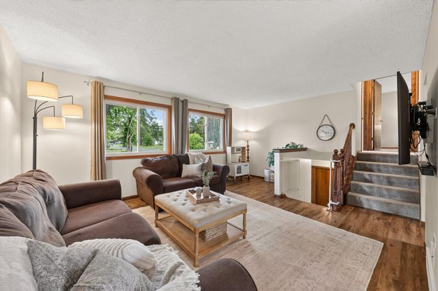 4748 107th Avenue NE, Circle Pines, MN 55014