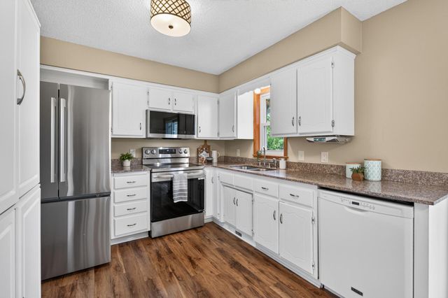 4748 107th Avenue NE, Circle Pines, MN 55014