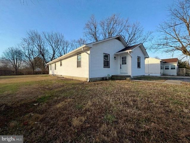 1906 HARBOR DR, Chester, MD 21619