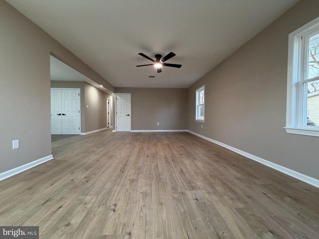 1906 HARBOR DR, Chester, MD 21619