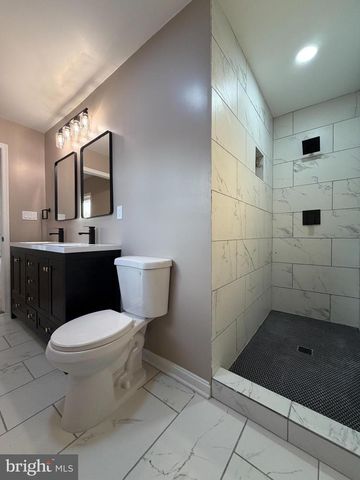 1906 HARBOR DR, Chester, MD 21619