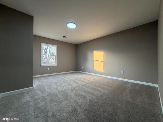 1906 HARBOR DR, Chester, MD 21619