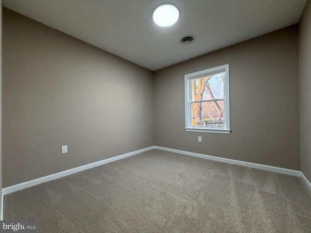 1906 HARBOR DR, Chester, MD 21619