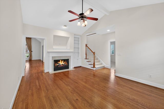 5601 Cloverland Dr Apt 118, Brentwood, TN 37027