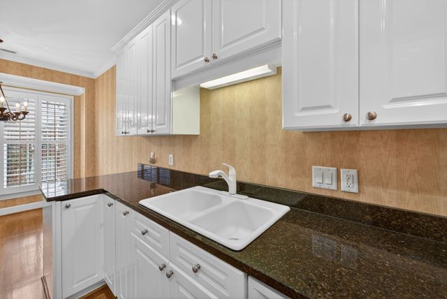 5601 Cloverland Dr Apt 118, Brentwood, TN 37027