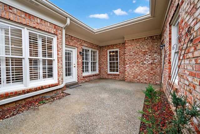 5601 Cloverland Dr Apt 118, Brentwood, TN 37027