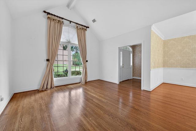 5601 Cloverland Dr Apt 118, Brentwood, TN 37027