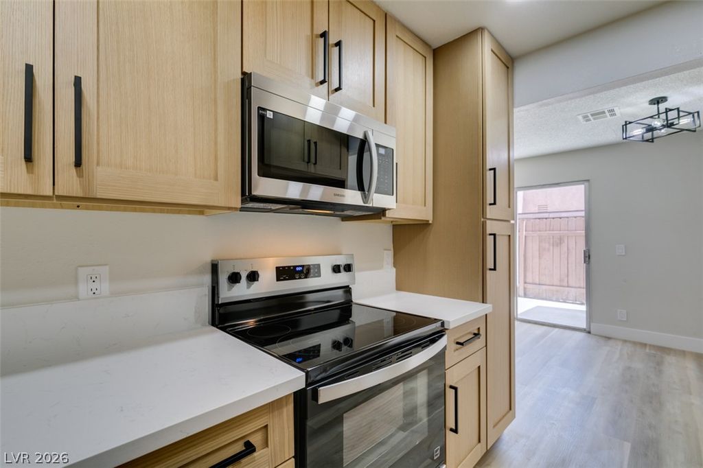 3638 Villa Knolls East Drive, Las Vegas, NV 89120 — photo 3