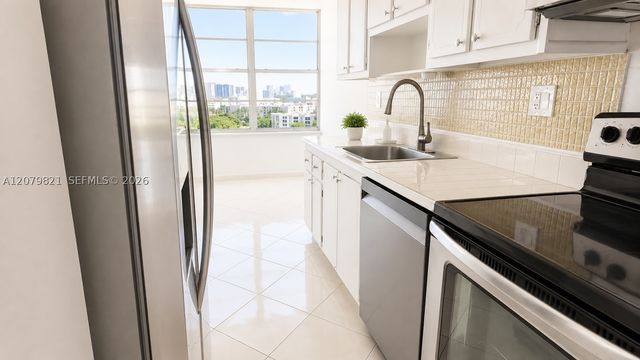 231 174th St 1215, Sunny Isles Beach, FL 33160