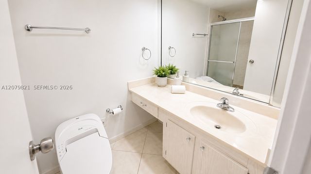 231 174th St 1215, Sunny Isles Beach, FL 33160