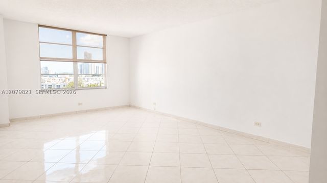 231 174th St 1215, Sunny Isles Beach, FL 33160