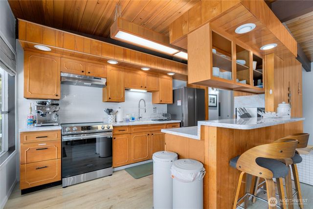 70 E Weymouth Place, Shelton, WA 98584