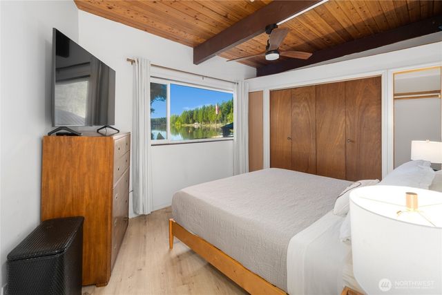 70 E Weymouth Place, Shelton, WA 98584