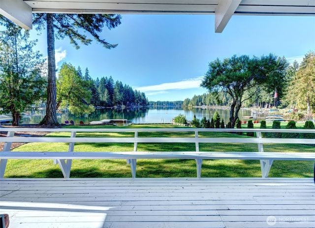 70 E Weymouth Place, Shelton, WA 98584