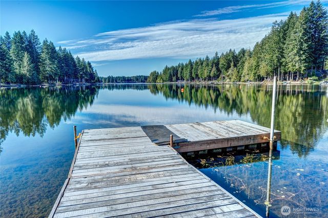 70 E Weymouth Place, Shelton, WA 98584