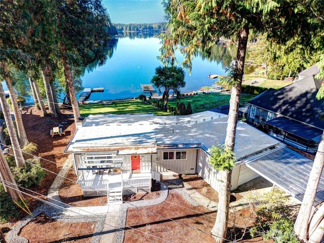 70 E Weymouth Place, Shelton, WA 98584