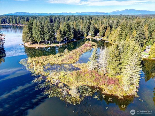 70 E Weymouth Place, Shelton, WA 98584
