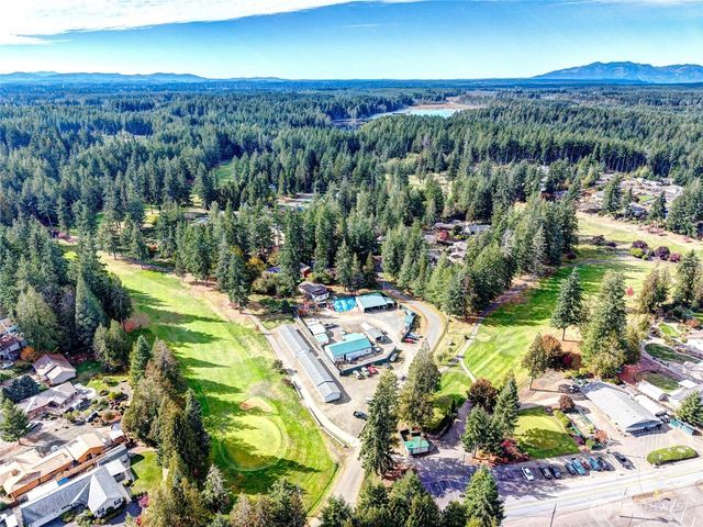 70 E Weymouth Place, Shelton, WA 98584