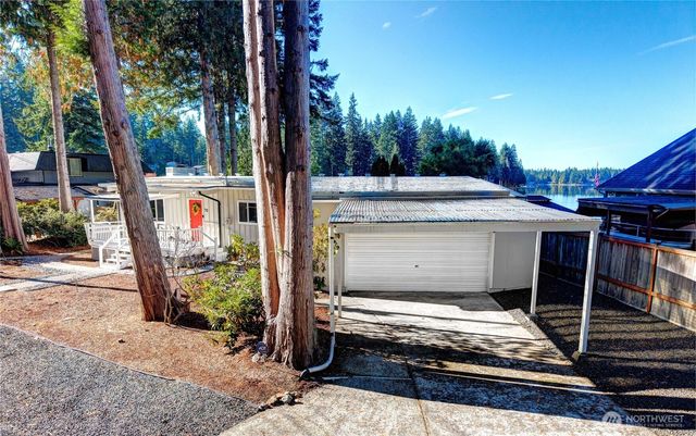 70 E Weymouth Place, Shelton, WA 98584