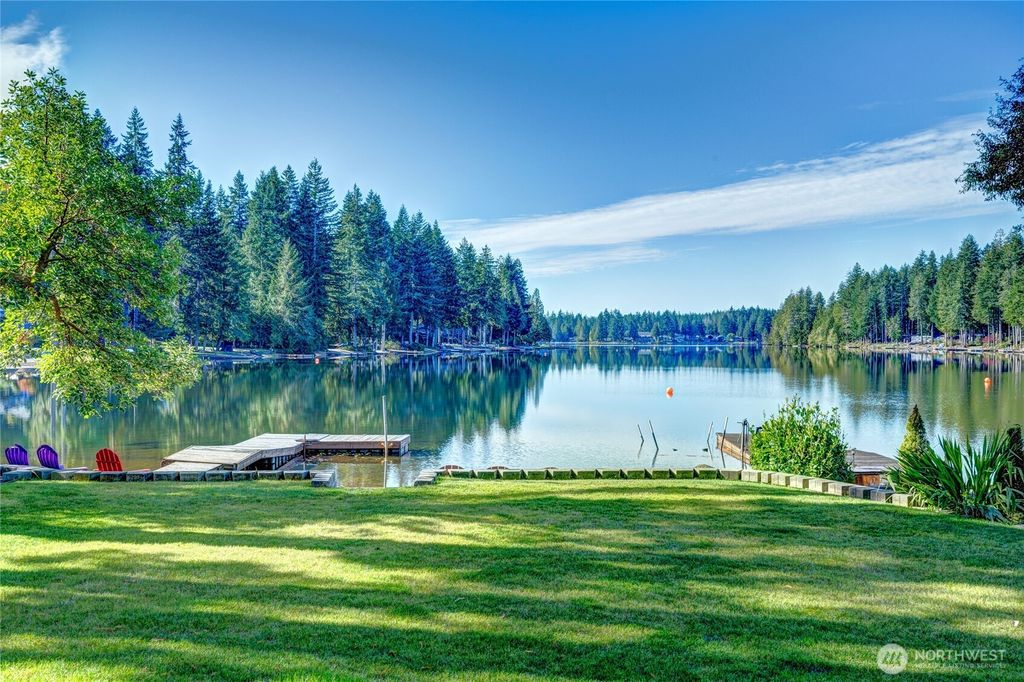 70 E Weymouth Place, Shelton, WA 98584