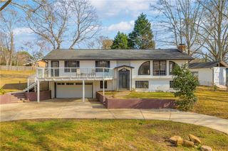 83 Kings Drive, Braselton, GA 30517