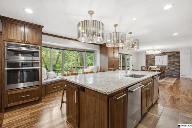 409 Martin Drive N, Bellevue, NE 68005