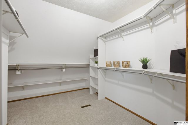 409 Martin Drive N, Bellevue, NE 68005