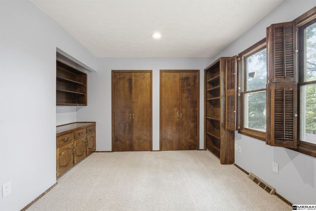 409 Martin Drive N, Bellevue, NE 68005