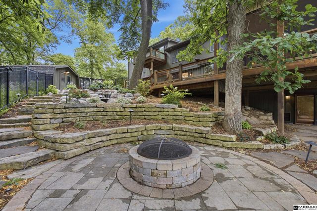 409 Martin Drive N, Bellevue, NE 68005