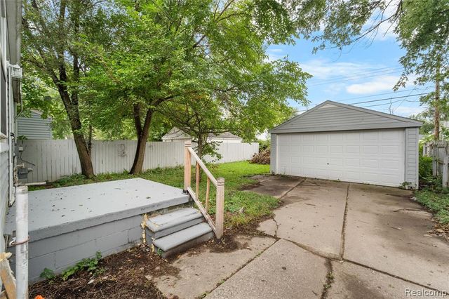 12823 Sherman Avenue, Warren, MI 48089