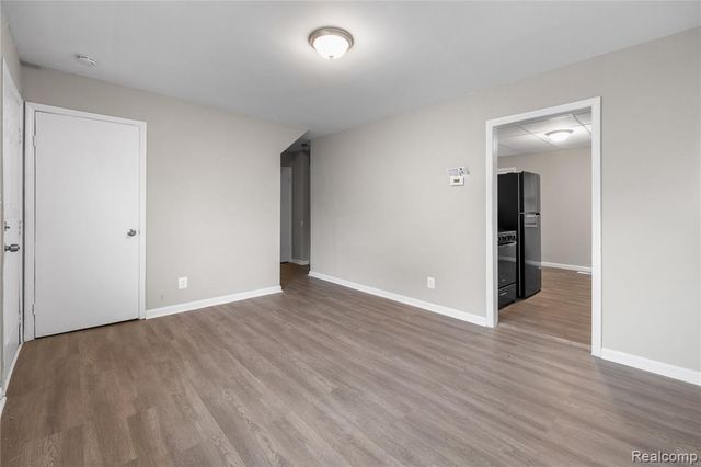12823 Sherman Avenue, Warren, MI 48089