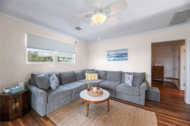 316 Copano Ridge Road, Rockport, TX 78382