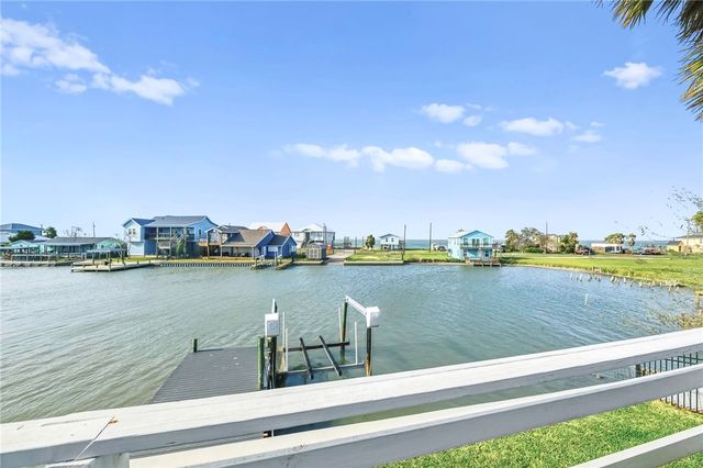 316 Copano Ridge Road, Rockport, TX 78382