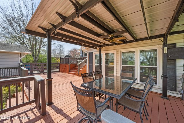 6530 Manassas Dr, Pewee Valley, KY 40056