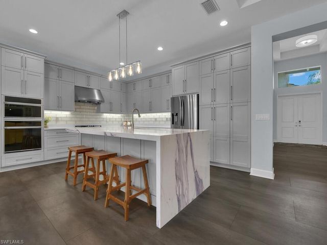 28606 Sicily LOOP, Bonita Springs, FL 34135