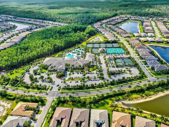 28606 Sicily LOOP, Bonita Springs, FL 34135