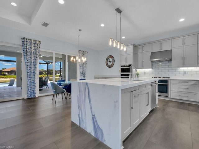 28606 Sicily LOOP, Bonita Springs, FL 34135