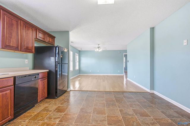 8246 Wall Triana Hwy, Harvest, AL 35749