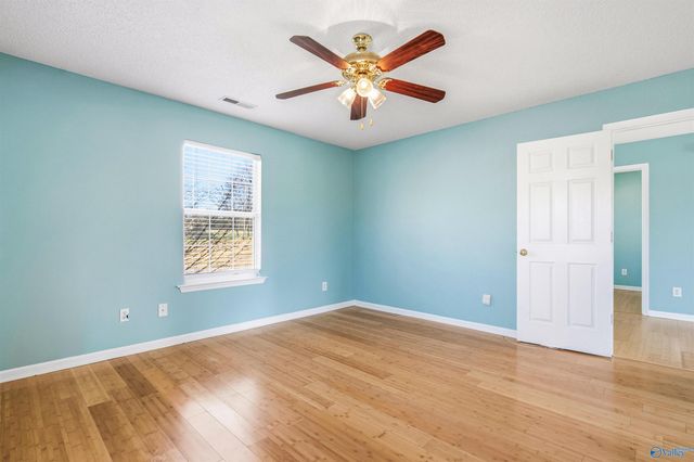 8246 Wall Triana Hwy, Harvest, AL 35749