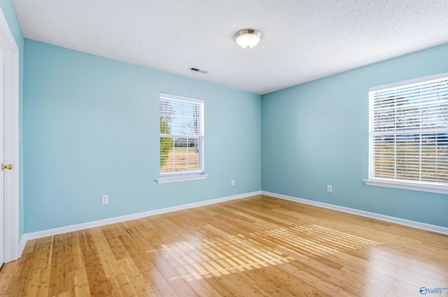 8246 Wall Triana Hwy, Harvest, AL 35749