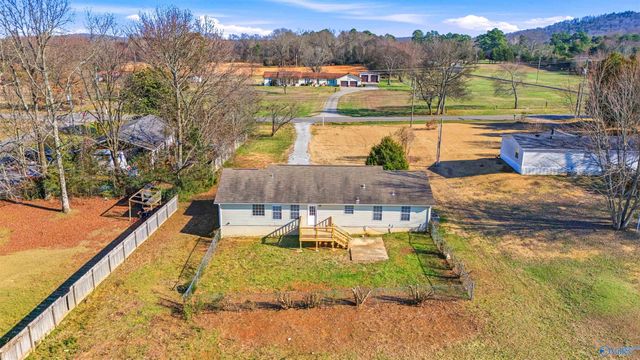 8246 Wall Triana Hwy, Harvest, AL 35749