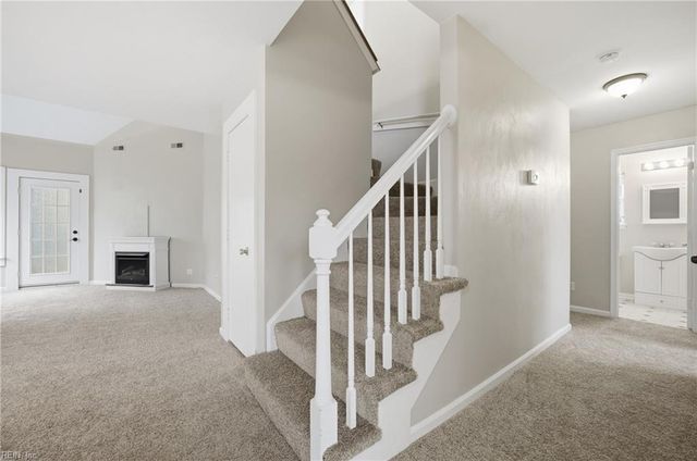 112 Toddsbury CT, Suffolk, VA 23434