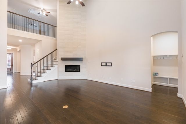 1008 Peacock, Carrollton, TX 75007