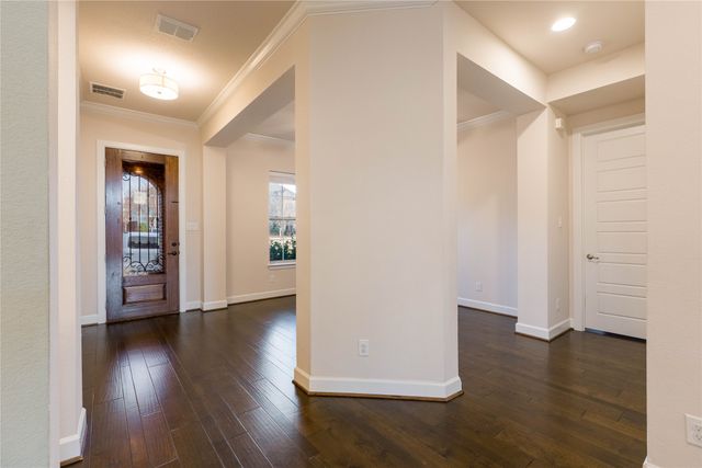 1008 Peacock, Carrollton, TX 75007