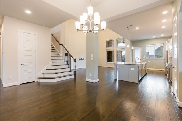 1008 Peacock, Carrollton, TX 75007