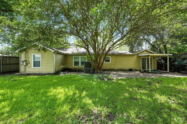 6305 S Rice Avenue, Bellaire, TX 77401